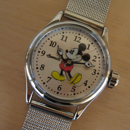 世界初のミッキー時計！ＩＮＧＥＲＳＯＬＬ（ＵＳＡ）×ＭＩＣＫＥＹ